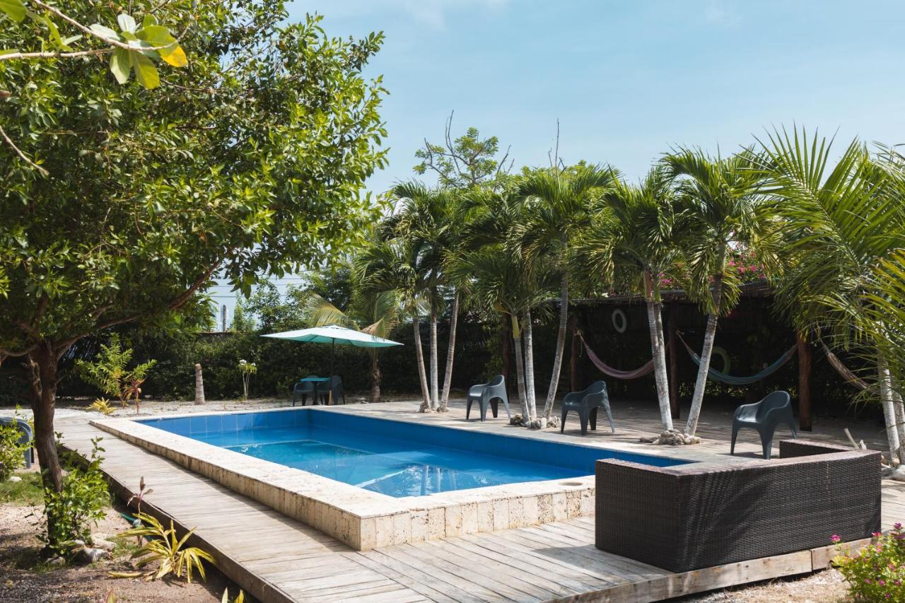 Amalife Beach Club & Hotel Tierra Bomba Exterior foto