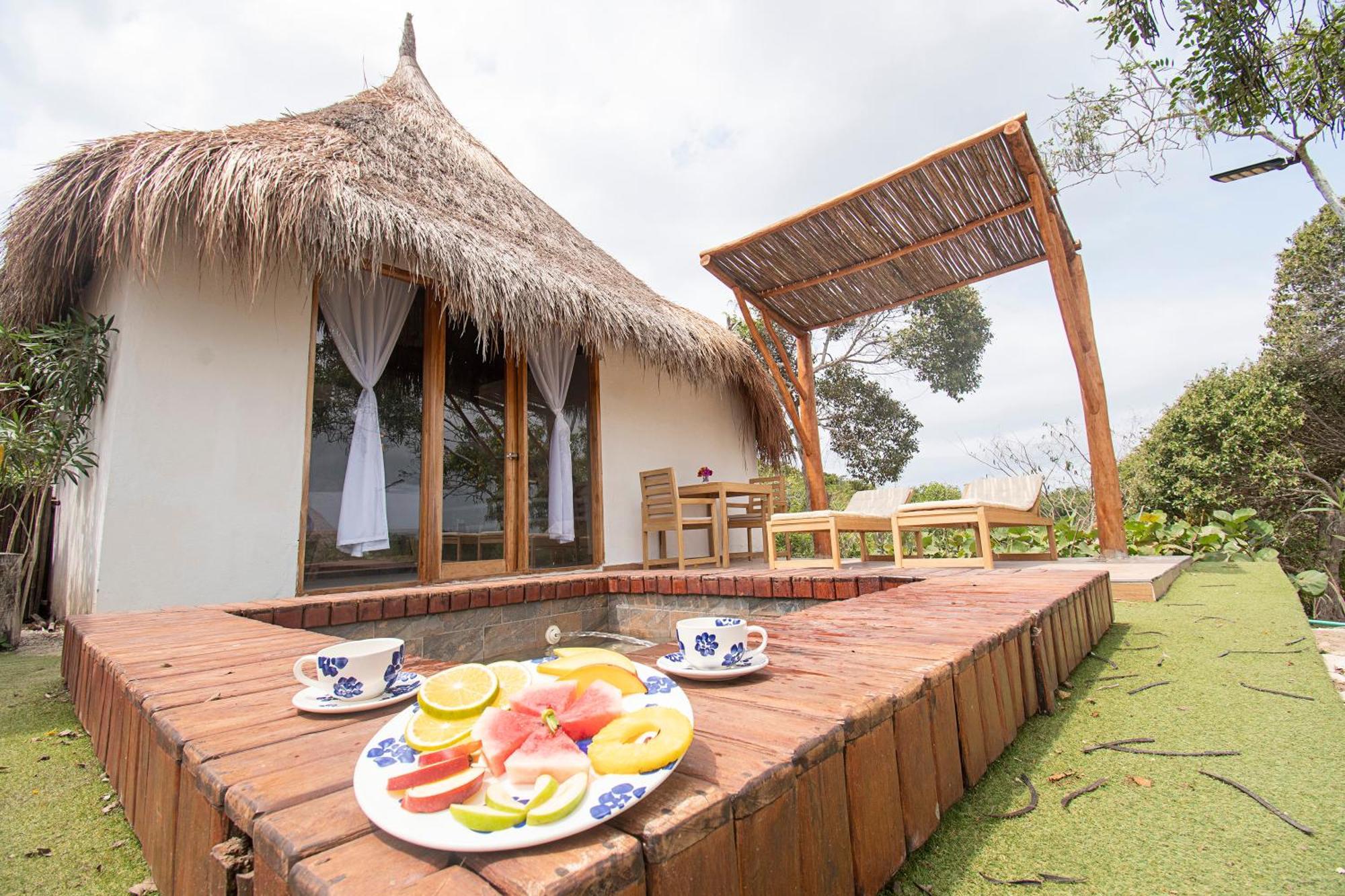 Amalife Beach Club & Hotel Tierra Bomba Exterior foto