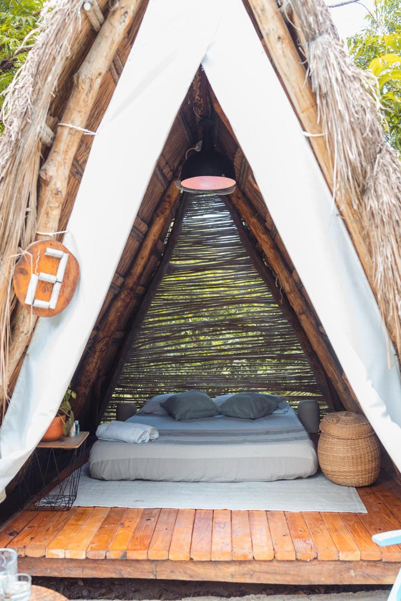 Amalife Beach Club & Hotel Tierra Bomba Exterior foto